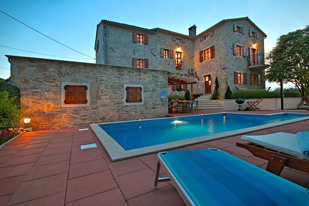 Villa Angela E Giovanni Vizinada Экстерьер фото